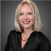 Native english speaker living in Madrid, Spain, with 3 years of experience. I offer private lessons both in person and on Zoom.